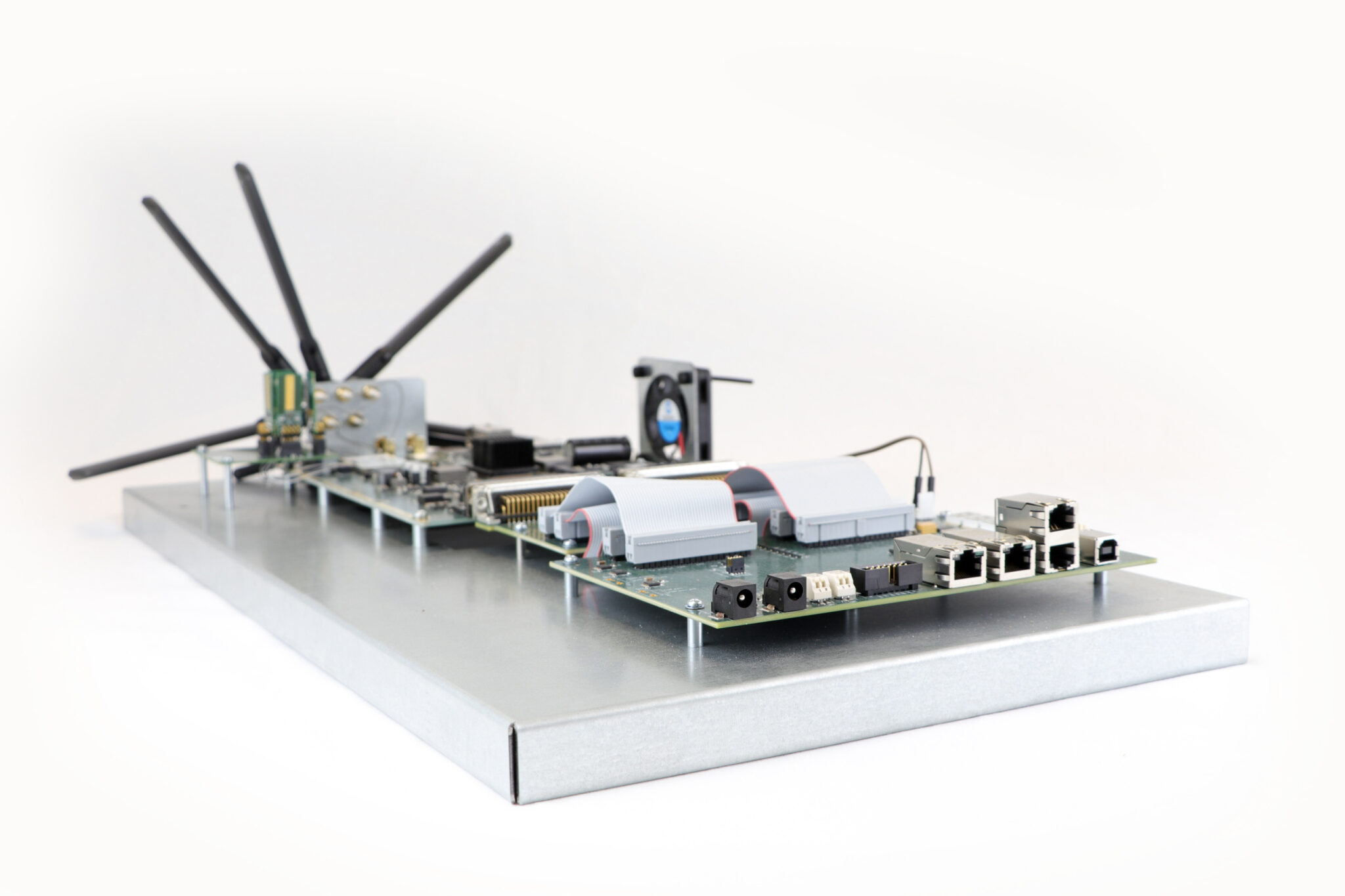 Image of Performance Defense Edge 5G-X™ Development Kit